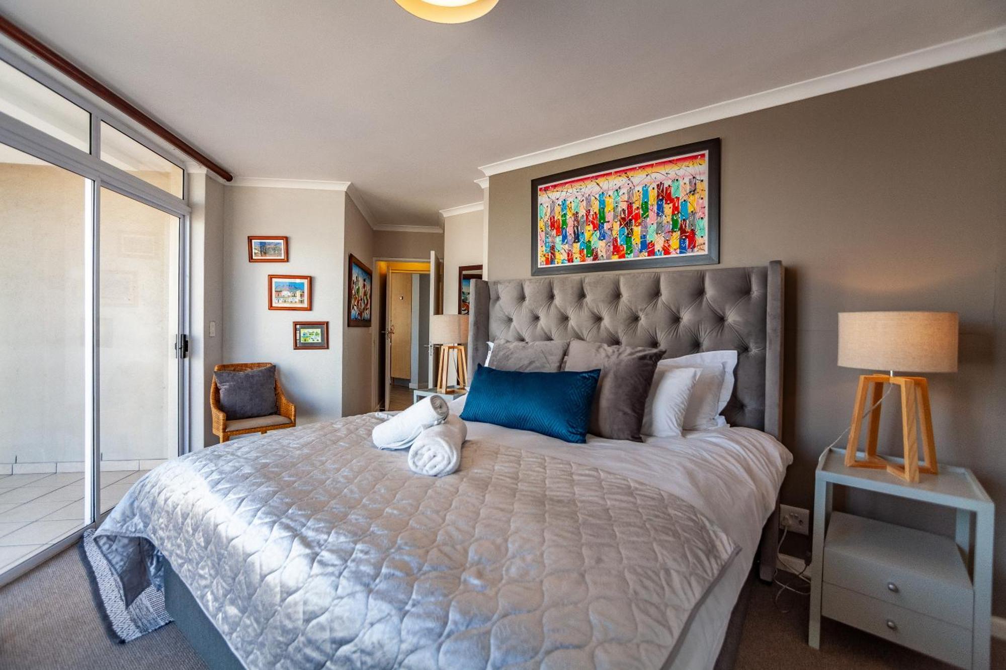 Luxury Ocean View Beachfront 2 Bed -206 The Waves, Blouberg, Cape Town Apartamento