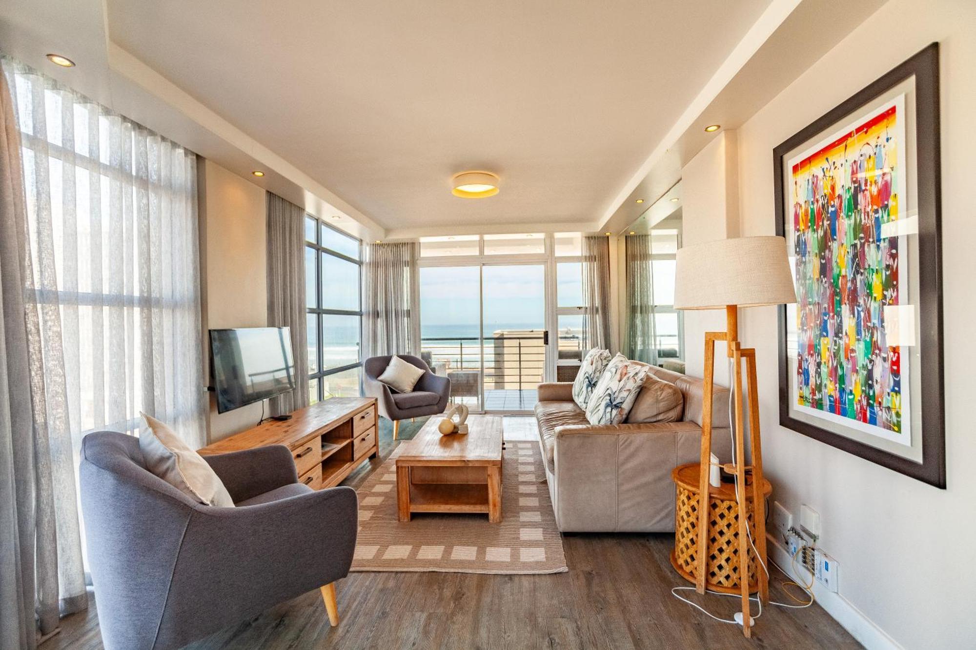 Luxury Ocean View Beachfront 2 Bed -206 The Waves, Blouberg, Cape Town * Bloubergstrand
