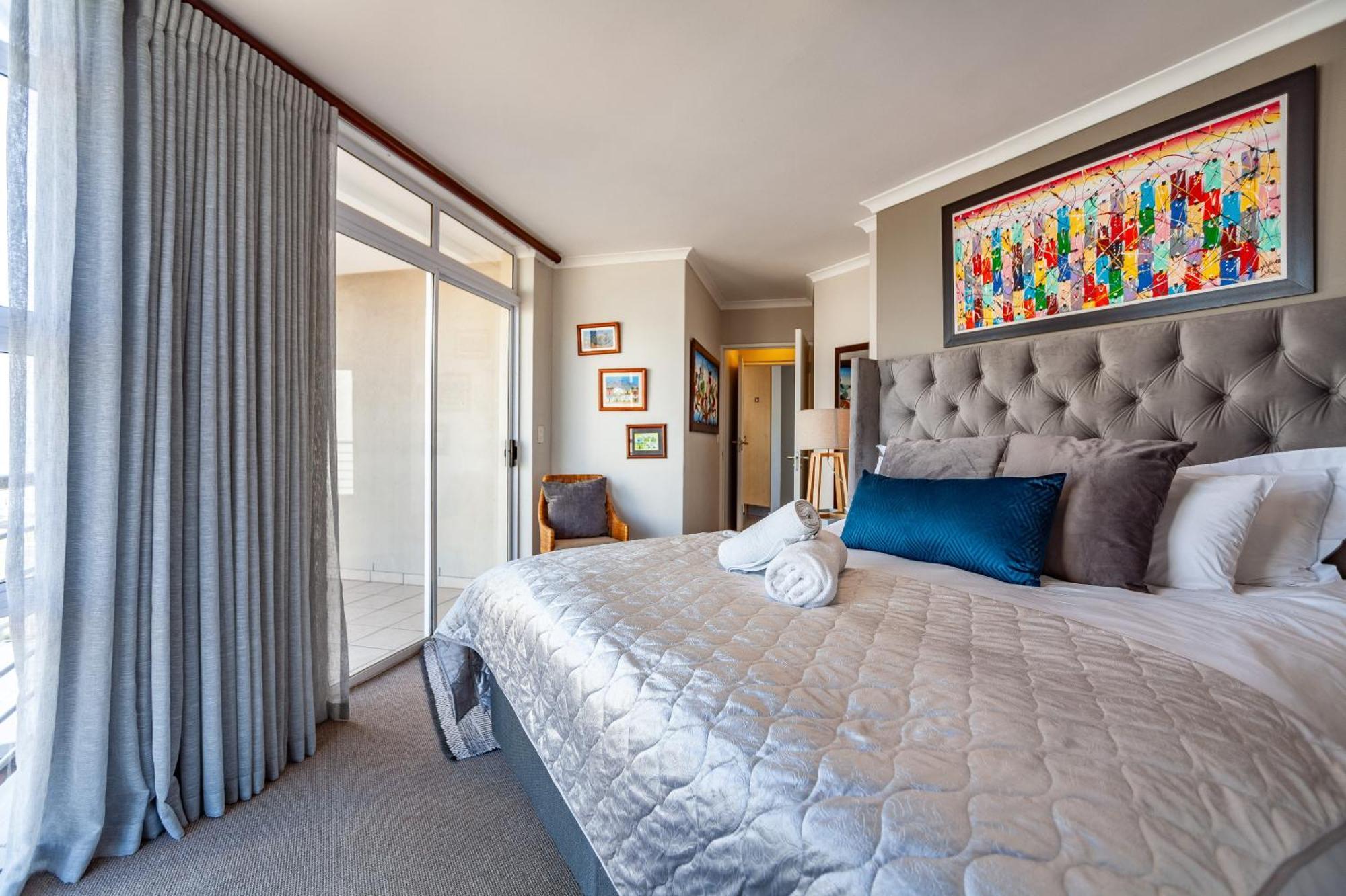 Luxury Ocean View Beachfront 2 Bed -206 The Waves, Blouberg, Cape Town Apartamento